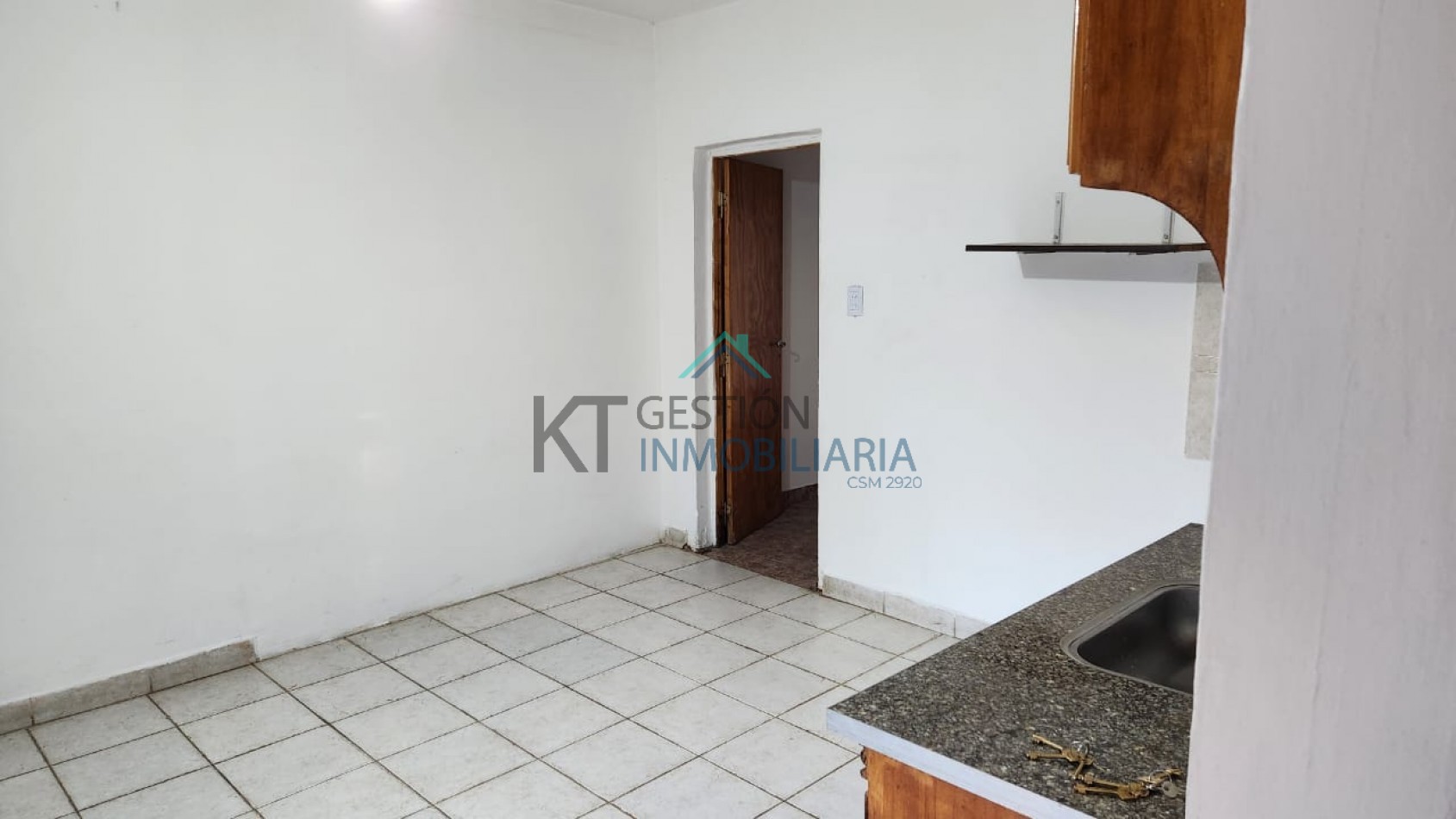 CASA + DEPARTAMENTO EN VENTA, VILLA DE MAYO