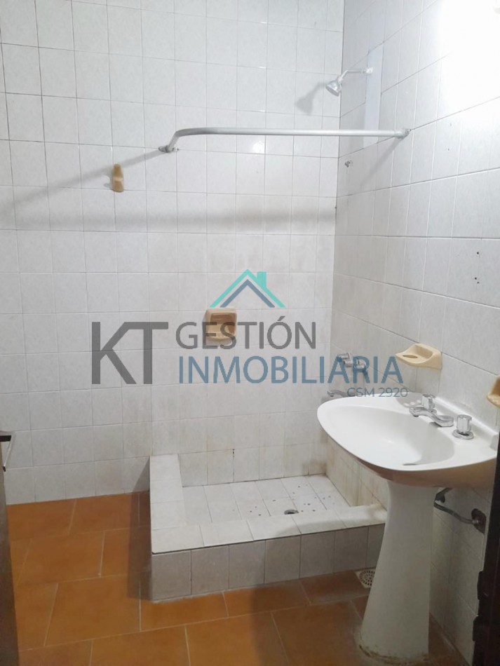 CASA + DEPARTAMENTO EN VENTA, VILLA DE MAYO