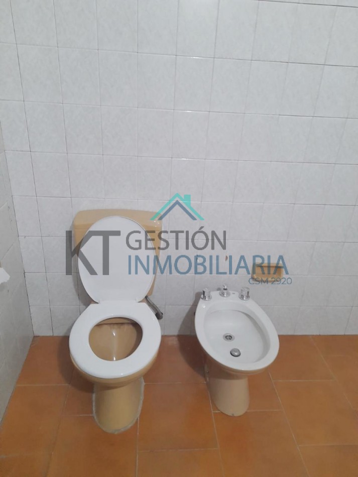 CASA + DEPARTAMENTO EN VENTA, VILLA DE MAYO