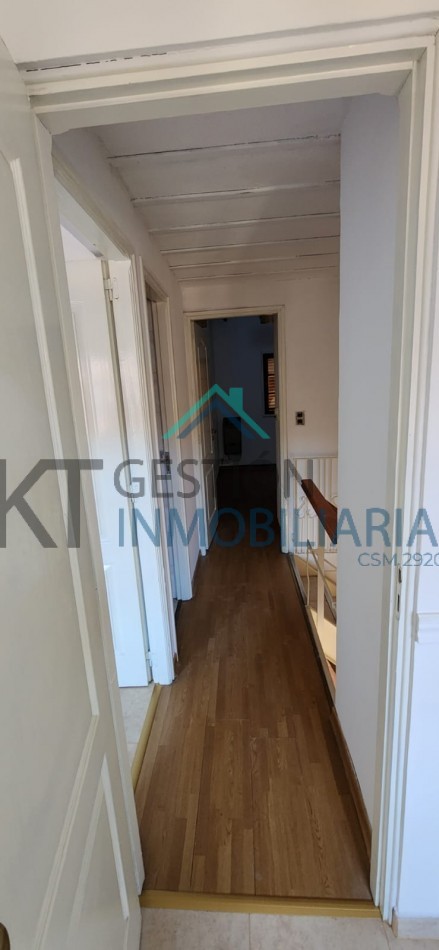 TRIPLEX 4 Ambientes en San Miguel | Cochera | Patio | Altillo | Excelente Estado