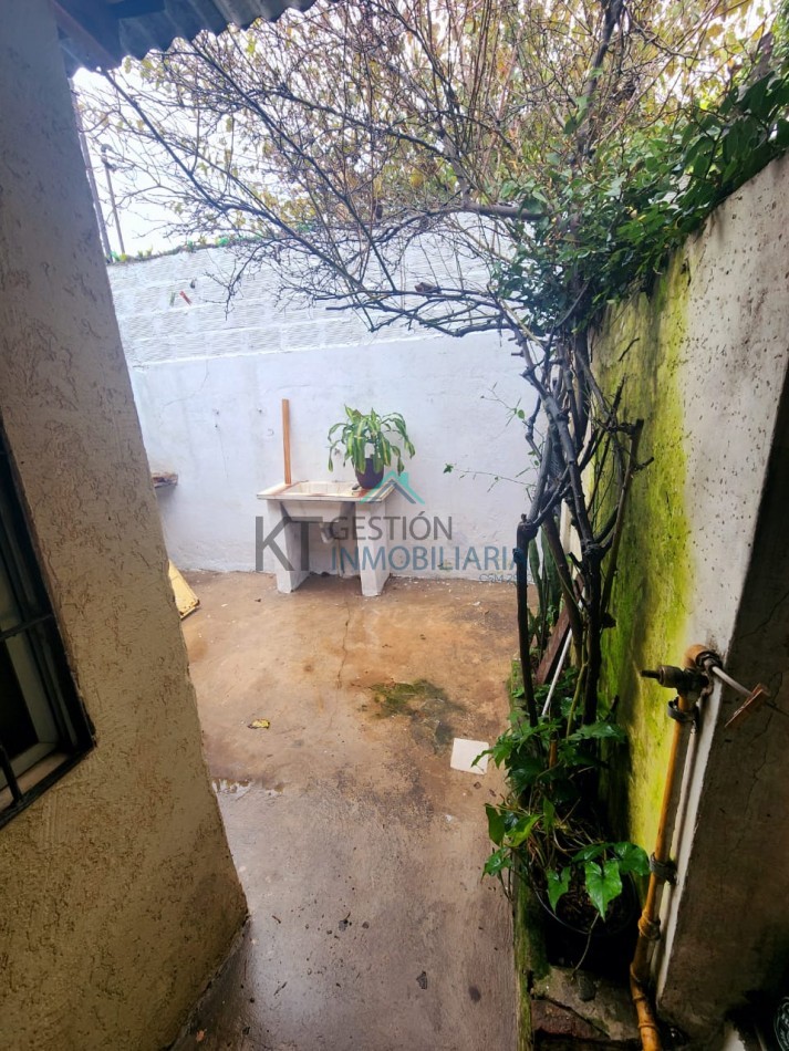DEPARTAMENTO 2 AMBIENTES CON COCHERA EN ALQUILER