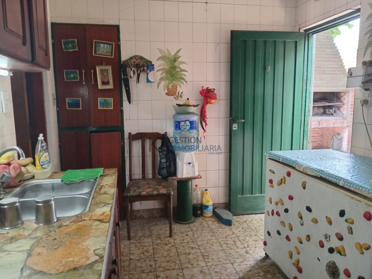 VENTA  CASA 3 AMBIENTES COCHERA BUEN ACCESO JOSE C PAZ