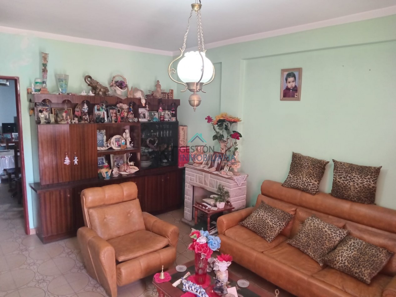 VENTA  CASA 3 AMBIENTES COCHERA BUEN ACCESO JOSE C PAZ