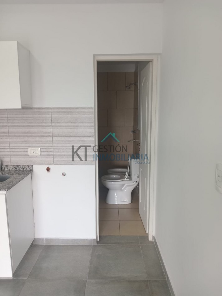 DEPARTAMENTO MONOAMBIENTE EN ALQUILER