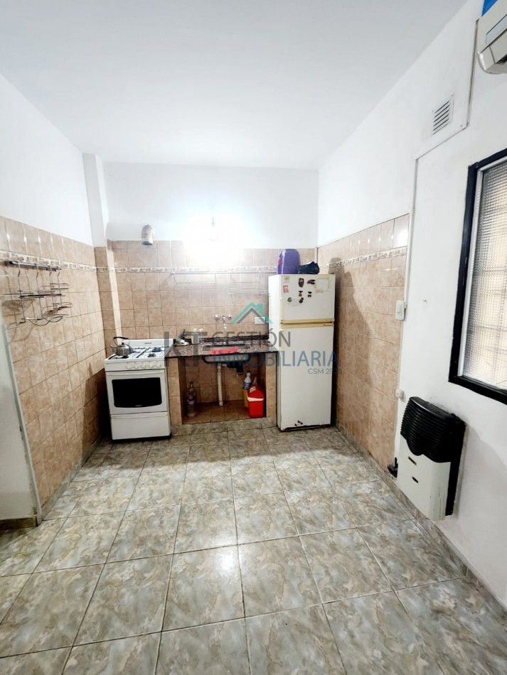 DEPARTAMENTO 2 AMBIENTES CON COCHERA EN ALQUILER