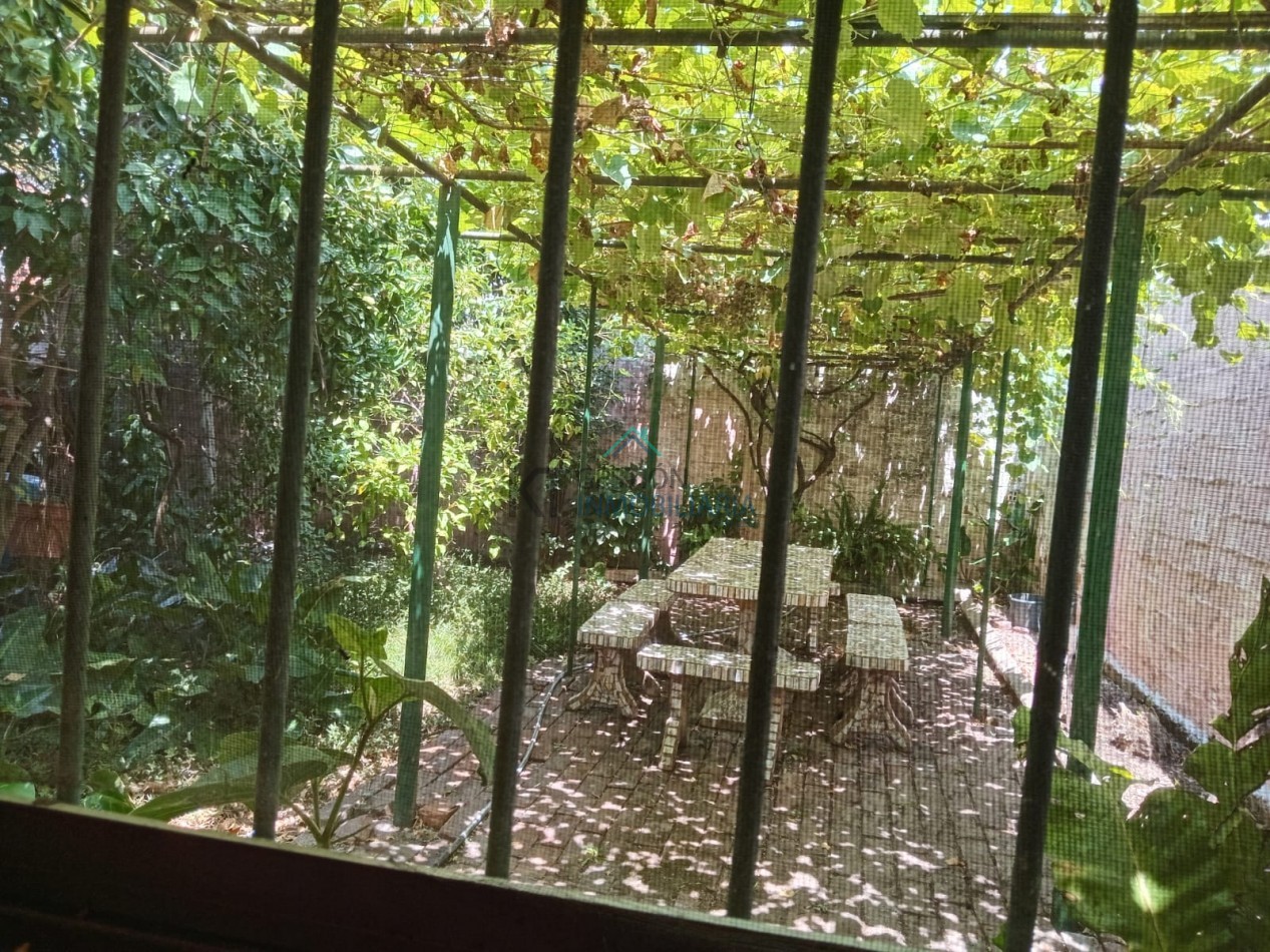 CASA EN VENTA Jose C. Paz