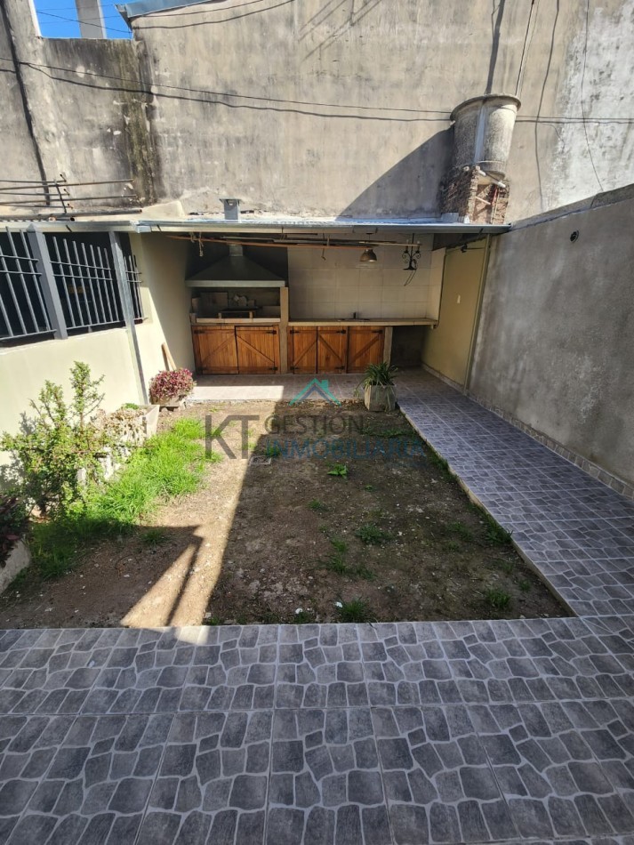 Int. Juan Irigoin 854