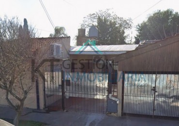 CASA MAS DEPARTAMENTO EN VENTA- VILLA DE MAYO
