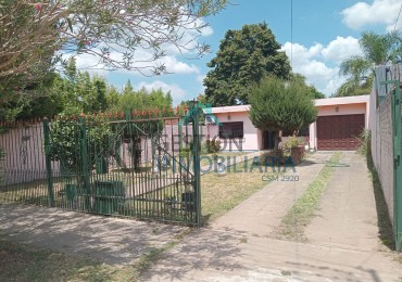 VENTA  CASA 3 AMBIENTES COCHERA BUEN ACCESO JOSE C PAZ